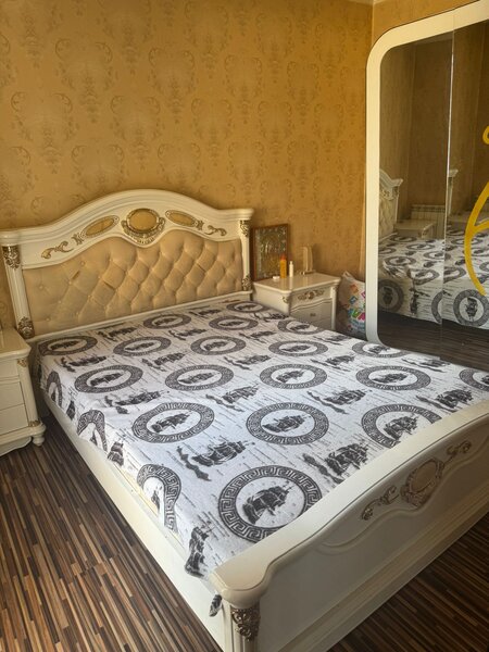 Dobroiesti, Fundeni,